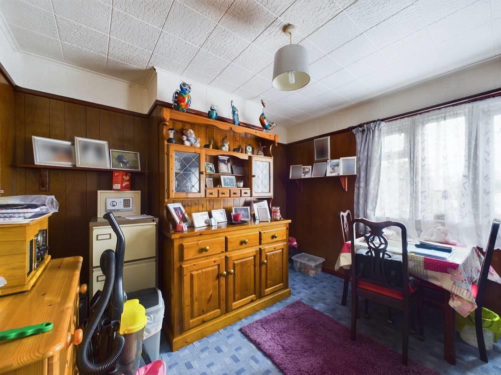 Living Room.5.jpg