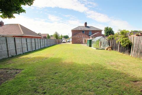 4 bedroom semi-detached house for sale, Strubby Road, Maltby Le Marsh LN13