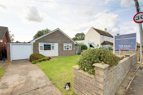 2 bedroom detached bungalow for sale, Church Lane, Mablethorpe LN12