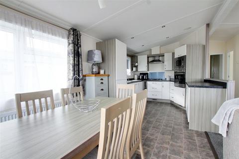 3 bedroom chalet for sale, Alford Road, Mablethorpe LN12