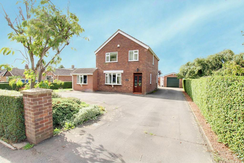 Jubilee Road, North Somercotes LN11 3 bed detached house £330,000