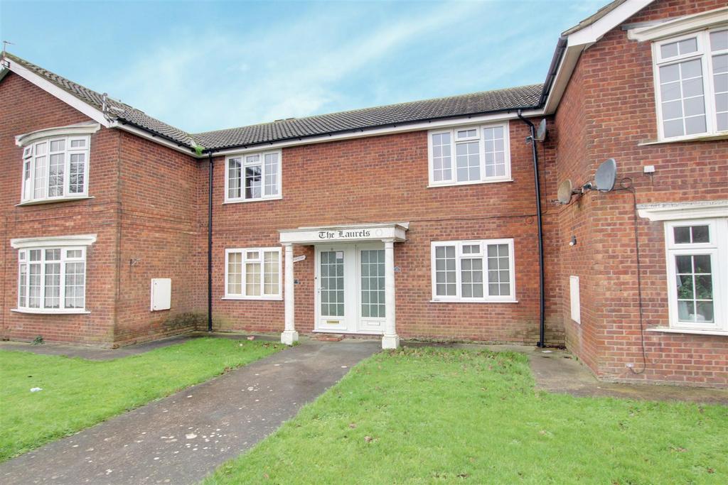 Street, Mablethorpe LN12 2 bed flat for sale £95,000