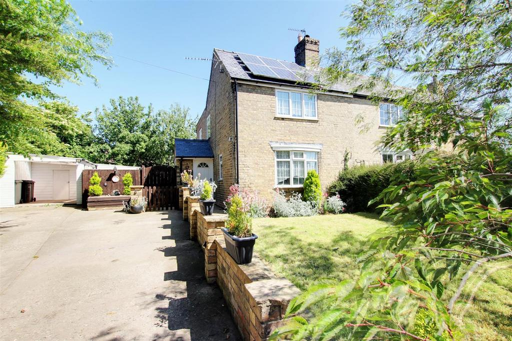 Pinfold Lane, Alford LN13 2 bed cottage for sale £155,000