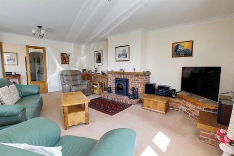 4 bedroom detached bungalow for sale, North End, Saltfleetby LN11