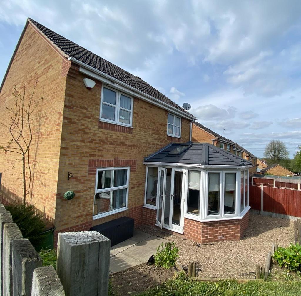 Pipers Court, Codnor Park, Nr Ripley NG16 3 bed detached house for sale