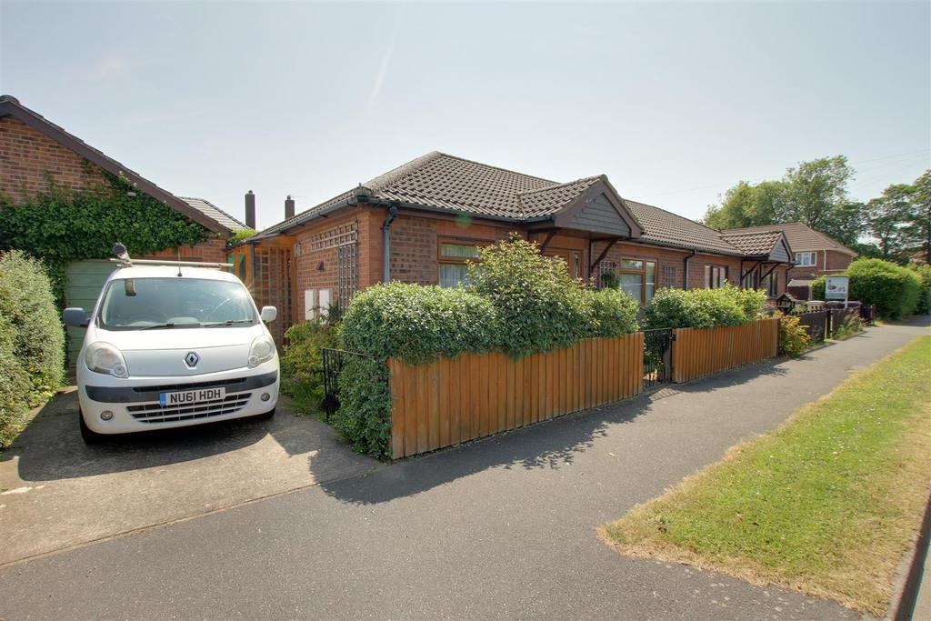 Vampire Road, Manby LN11 2 bed semidetached bungalow for sale £159,995