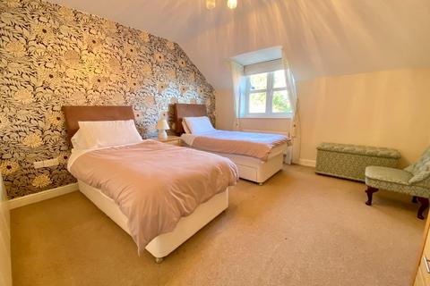 1 Poppyfields Drive, Mickleover, Derby, DE3 9GB
