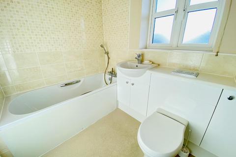 1 Poppyfields Drive, Mickleover, Derby, DE3 9GB