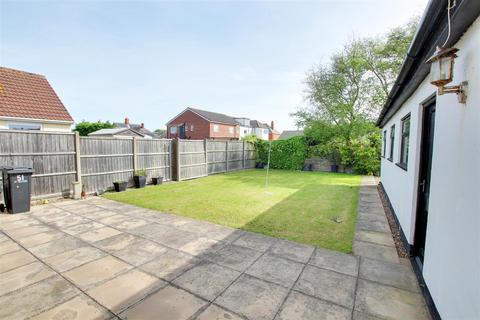 4 bedroom detached house for sale, George Street, Mablethorpe LN12