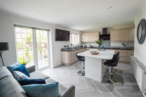 4 bedroom detached house for sale, Sutherland Drive, The Broadway, Sunderland