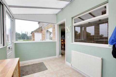 4 bedroom farm house for sale, Farlesthorpe LN13