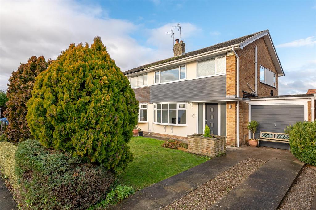Tedder Road, York, YO24 3JE 3 bed semidetached house for sale £350,000