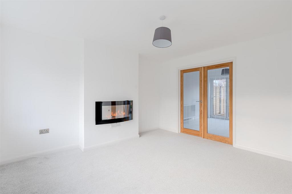Tedder Road, York, YO24 3JE 3 bed semidetached house for sale £350,000