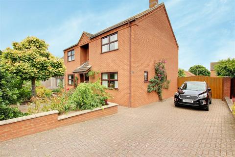 3 bedroom detached house for sale, Tothby Lane, Alford LN13