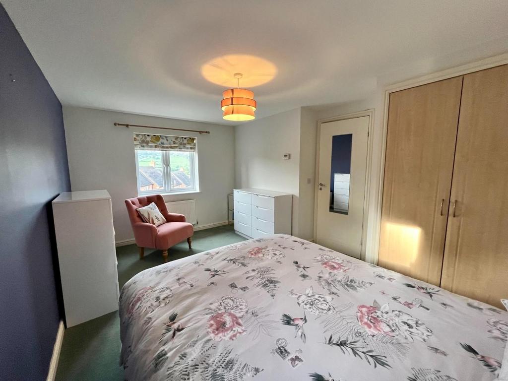 Bedroom One 3.jpg