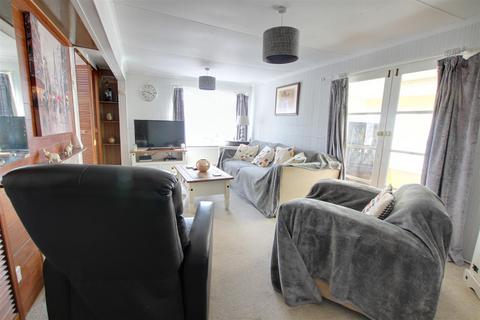 3 bedroom park home for sale, Seaholme Road, Mablethorpe LN12