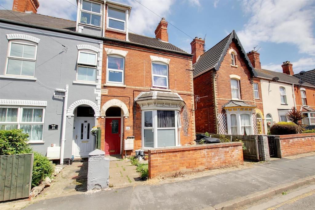 Waterloo Road, Mablethorpe LN12 8 bed semidetached house for sale £