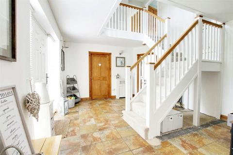 4 bedroom detached house for sale, Hodgetoft Lane, Maltby Le Marsh LN13