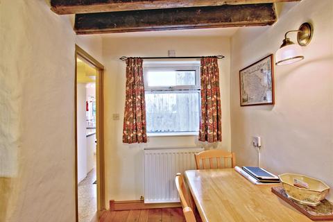 Sunnyside Main Street, Dent, Sedbergh, LA10 5QL