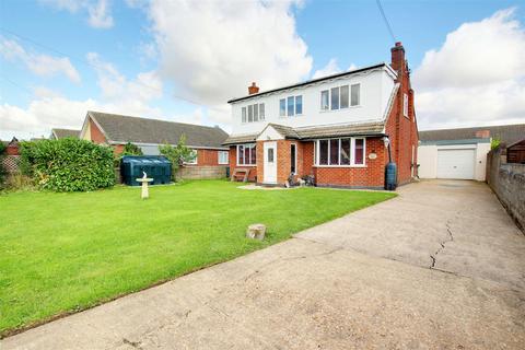 3 bedroom detached bungalow for sale, Mill Lane, Hogsthorpe PE24