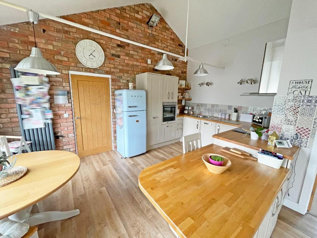 Annexe Kitchen