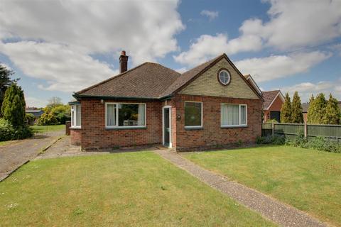 2 bedroom detached bungalow for sale, Dashwood Road, Alford LN13