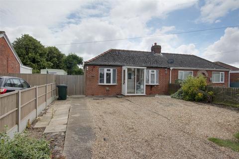 2 bedroom semi-detached bungalow for sale, Golf Road, Mablethorpe LN12