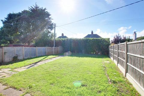 2 bedroom detached bungalow for sale, Somersby Avenue, Mablethorpe LN12