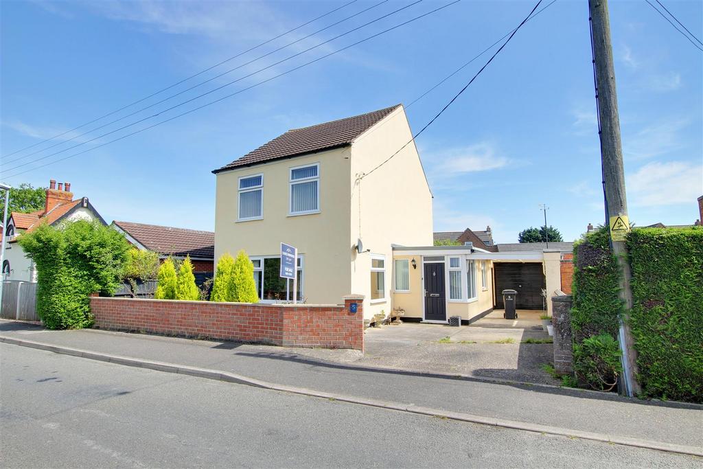 Church Lane, Mablethorpe LN12 3 bed detached house for sale £230,000