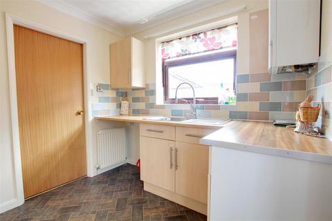 2 bedroom semi-detached bungalow for sale, Golf Road, Mablethorpe LN12