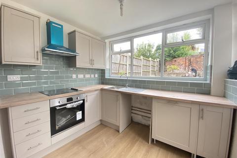 46 Stour Hill, Quarry Bank, Brierley Hill, DY5 2AT