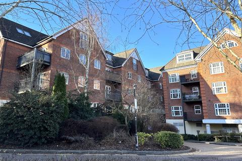 2 bedroom apartment for sale - 70 Dorchester Court, 283 London Road, Camberley