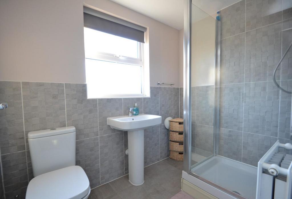 Shower Room.JPG