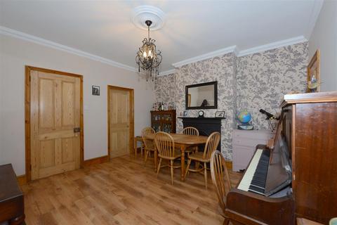 2 bedroom end of terrace house for sale, Washford Road, Meole Village, Shrewsbury