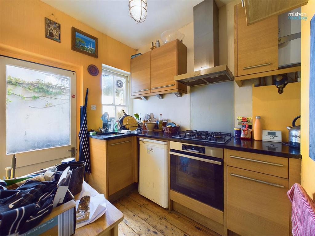 CAM02808 G0-PR0068-STILL006.jpg