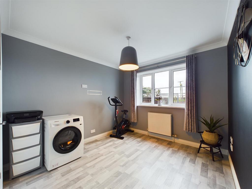 Bedroom: