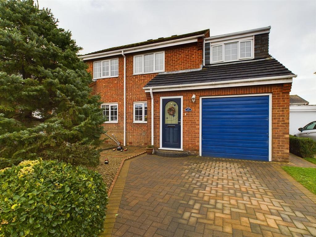 Maple Road, Bridlington 3 bed semidetached house for sale £225,000