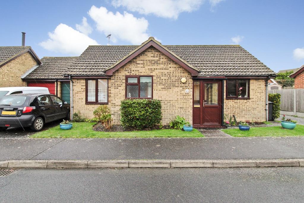 Cornwallis Avenue, Herne Bay, CT6 2 bed detached bungalow for sale £