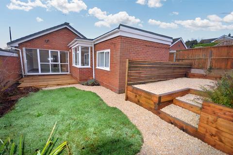 3 bedroom semi-detached bungalow for sale, Fernhurst Close, Stone