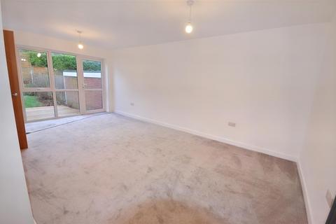 3 bedroom semi-detached bungalow for sale, Fernhurst Close, Stone