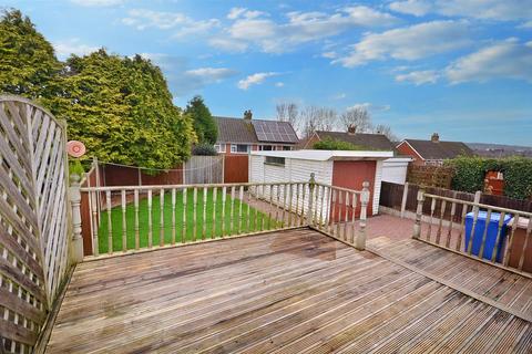 16 Turnberry Drive, Stoke-on-trent, ST4 8EZ