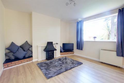 2 bedroom flat for sale, Mumby Road, Huttoft LN13