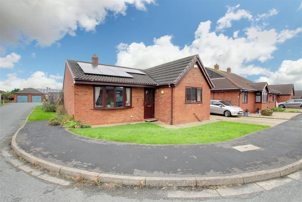 Honeysuckle Close, SuttonOnSea LN12 3 bed detached bungalow for sale