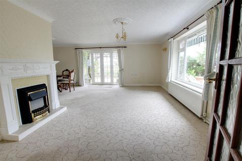 3 bedroom detached bungalow for sale, Sea Road, Anderby PE24