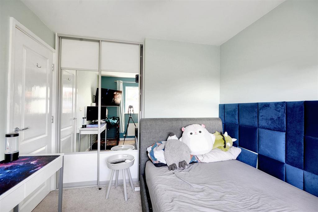 Bedroom 3 1.jpg
