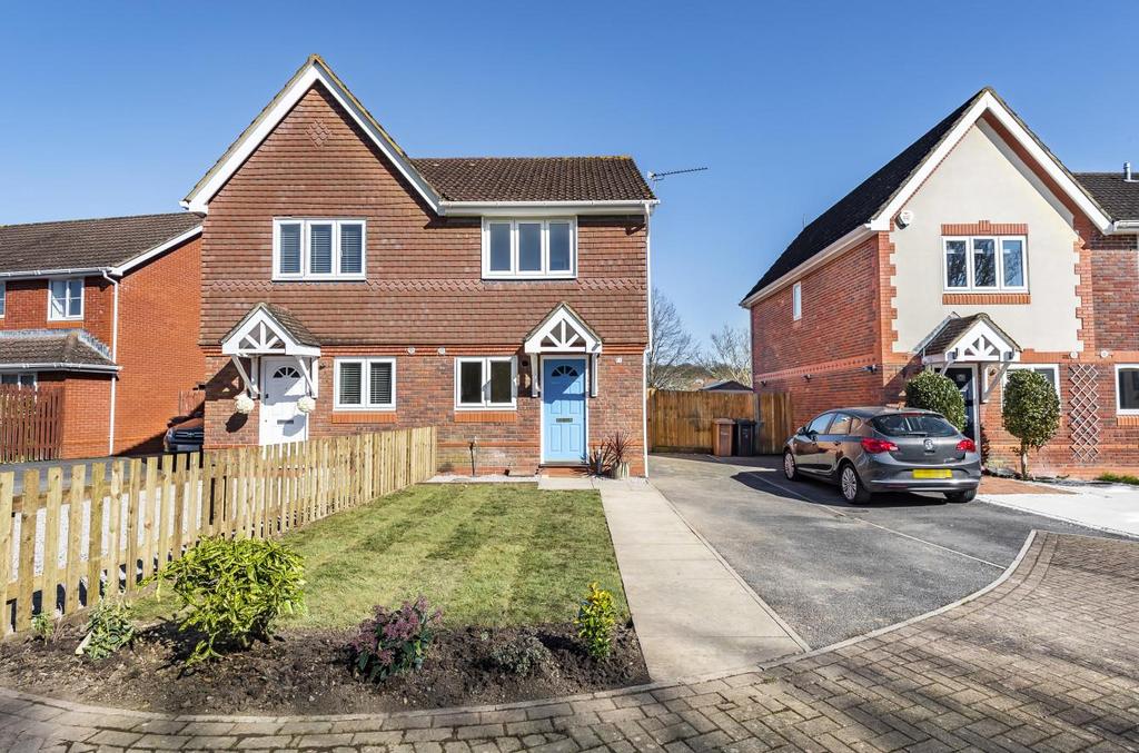 Collins Close, Knightwood Park, Chandlers Ford 2 bed semidetached