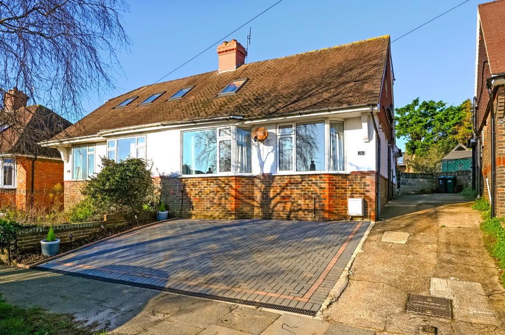 Meadway Crescent, Hove 4 bed house £610,000
