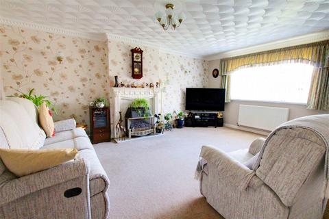 3 bedroom detached bungalow for sale, Walkington Way, Sandilands LN12