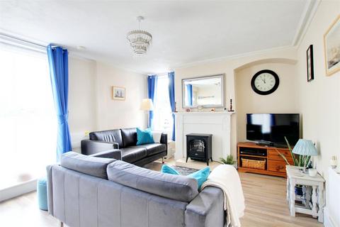 2 bedroom semi-detached house for sale, 18b Trusthorpe Road, Sutton-On-Sea LN12