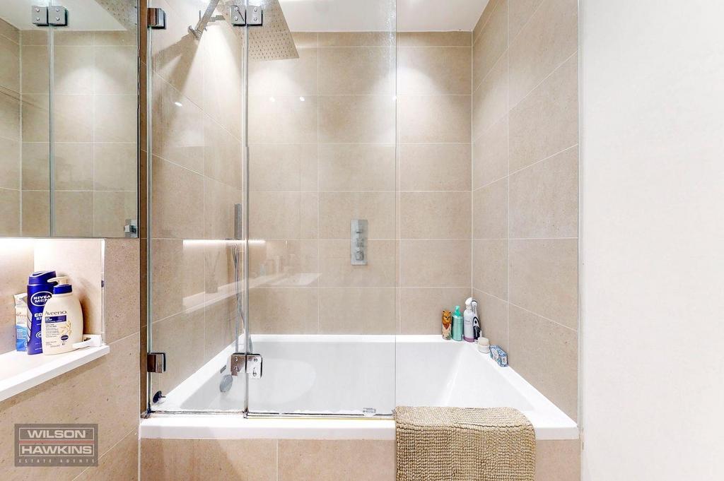 Flat 20, 2 Roxborough Avenue - N8zz P8o ZVt0 Zki5g4b0